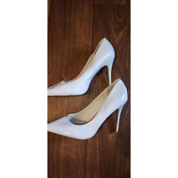 Madden Girl Pumps  - Picture 2 of 5